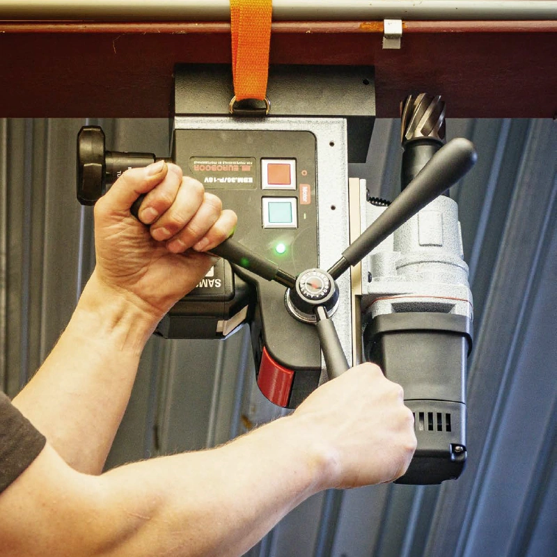 تصویر دریل مگنت شارژی